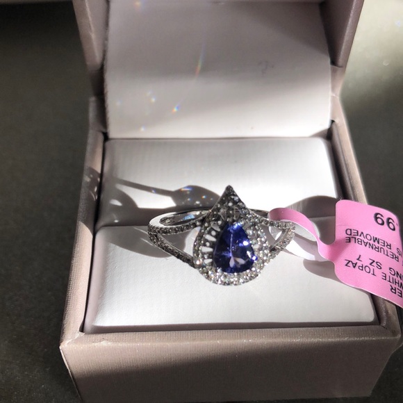 Tanzanite and White Topaz , Sterling Silver Ring 7 - Picture 2 of 6